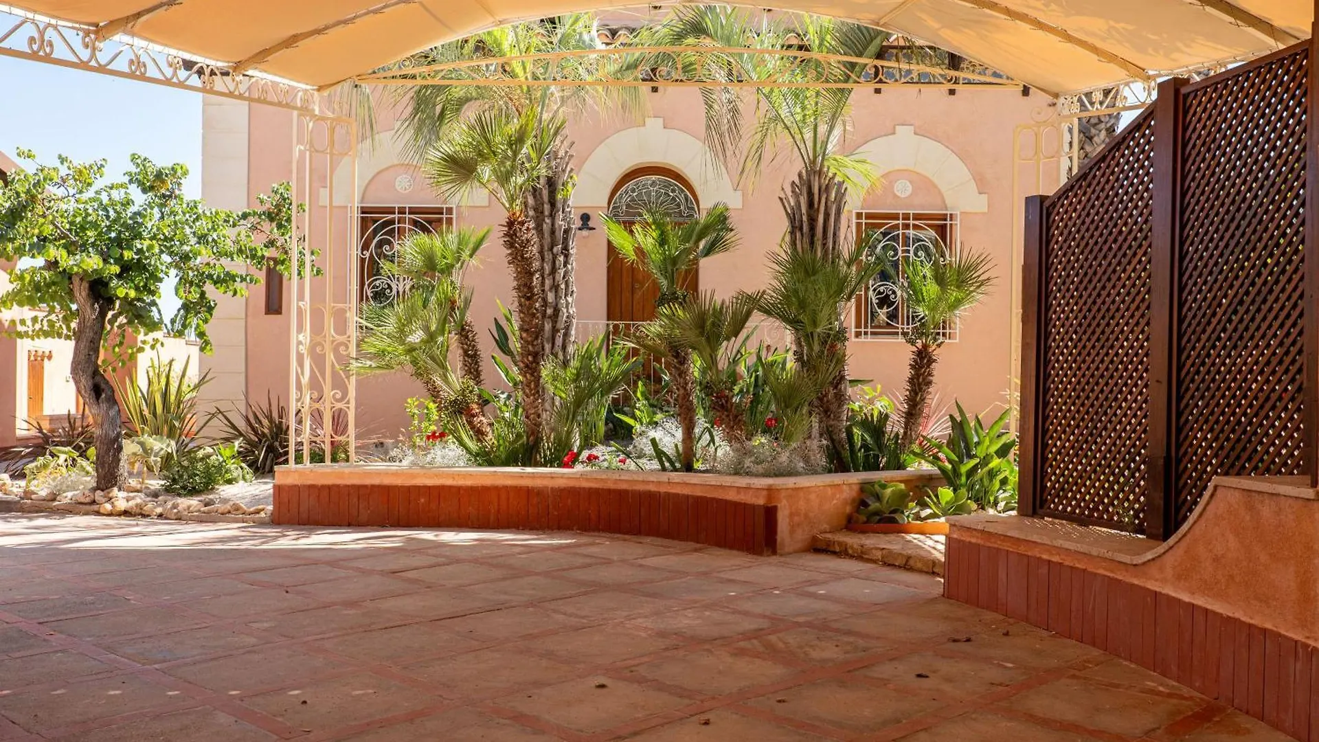 Villa Liberty San Leone